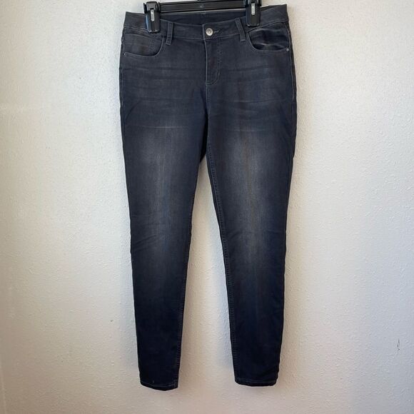NWT JW Style Black Stretch Fit Jegging Jeans Size 10 - Picture 1 of 6